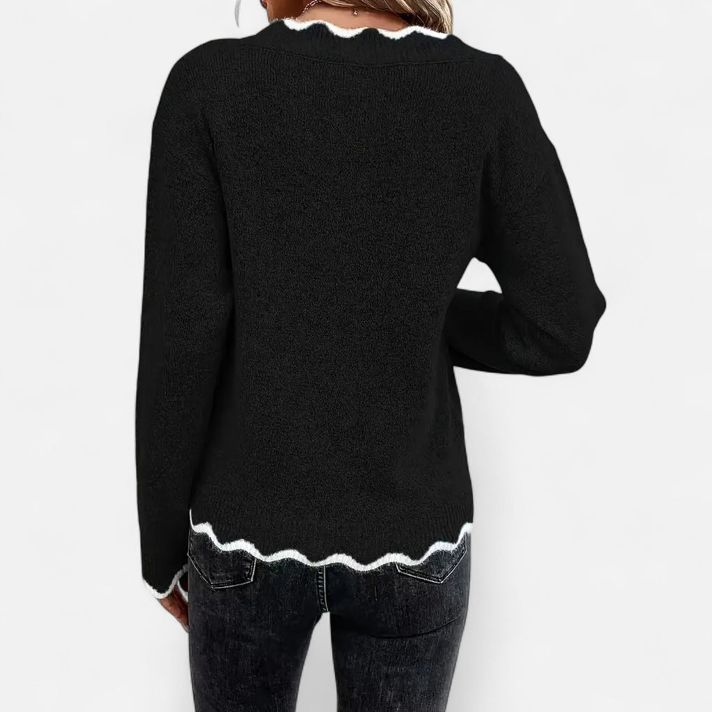 Belavoire | Women’s Elegant Scallop Trim Pullover