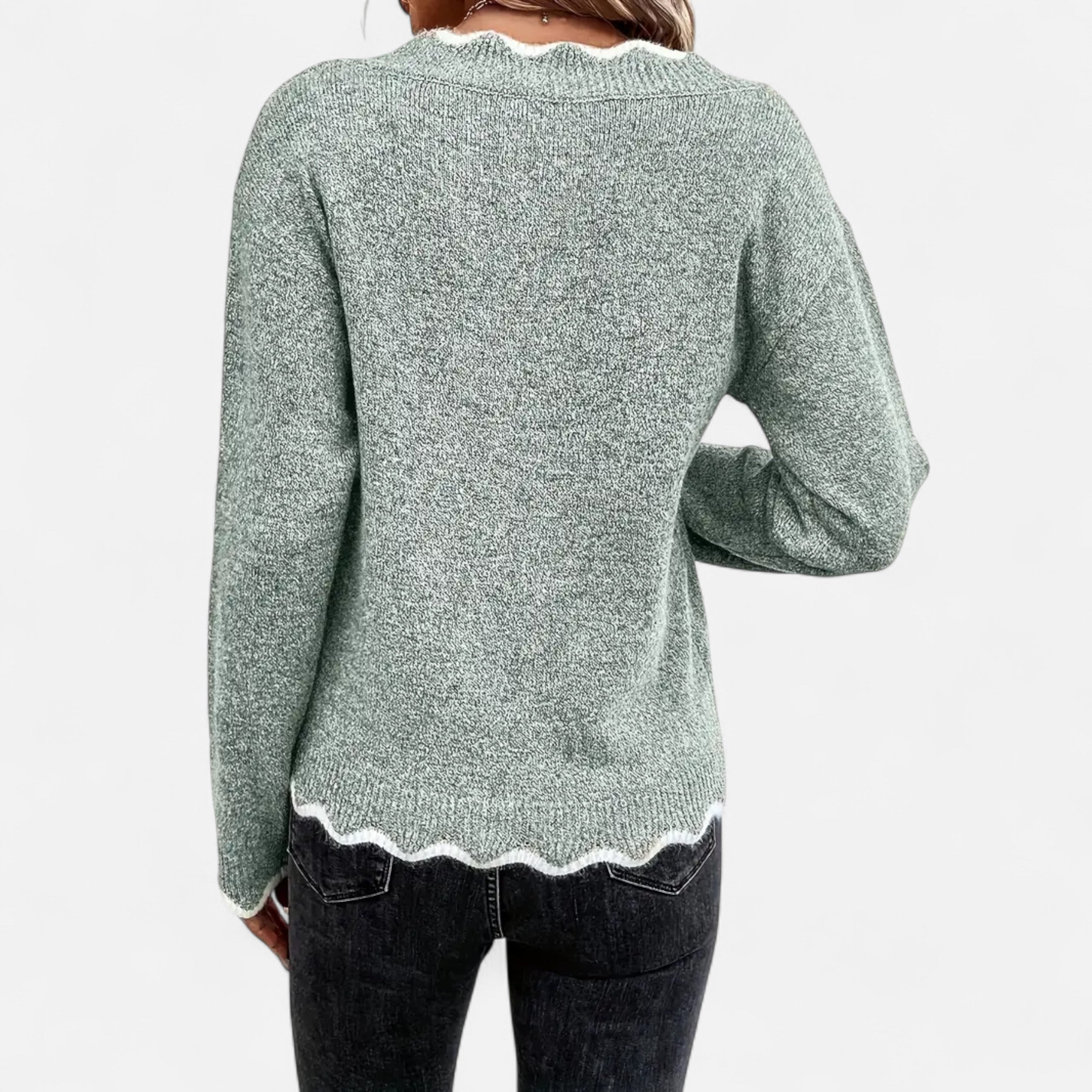 Belavoire | Women’s Elegant Scallop Trim Pullover