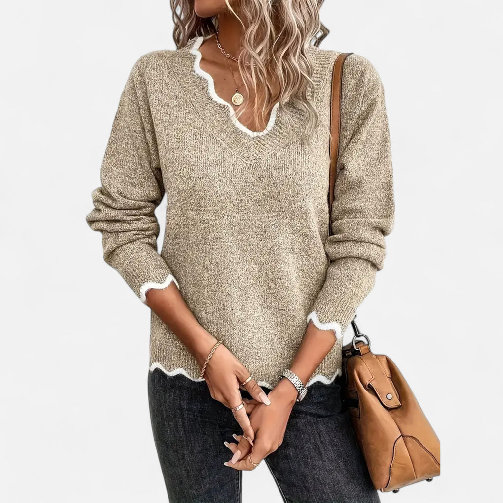 Belavoire | Women’s Elegant Scallop Trim Pullover
